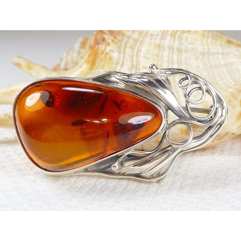 Broszka srebrna z bursztynem, handmade 420-36