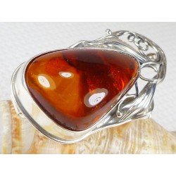 Broszka srebrna z bursztynem, handmade 420-36