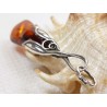 Wisiorek srebrny z bursztynem, handmade 640-23