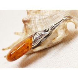 Wisiorek srebrny z bursztynem, handmade 640-25
