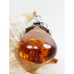 Wisiorek srebrny z bursztynem, handmade 640-27