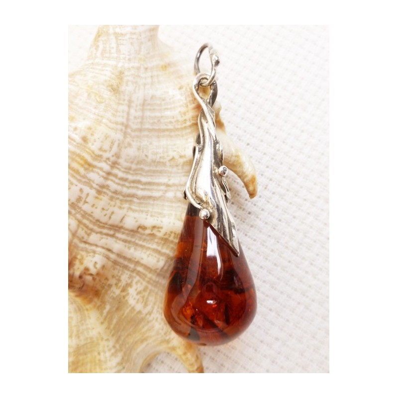 Wisiorek srebrny z bursztynem, handmade 620-511