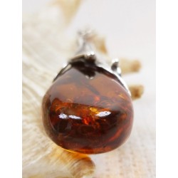 Wisiorek srebrny z bursztynem, handmade 610-117