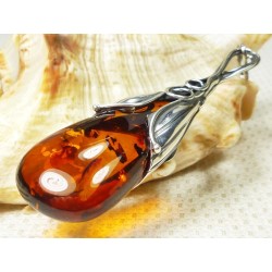 Wisiorek srebrny z bursztynem, handmade 640-10