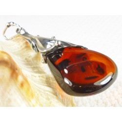 Wisiorek srebrny z bursztynem, handmade 611-15