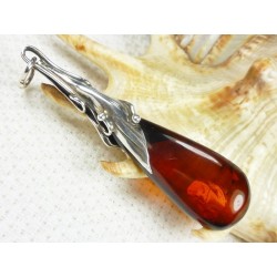 Wisiorek srebrny z bursztynem, handmade 611-17
