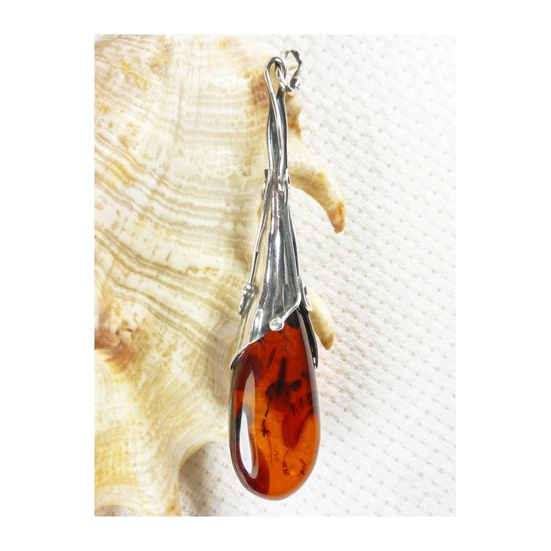 Wisiorek srebrny z bursztynem, handmade 611-22