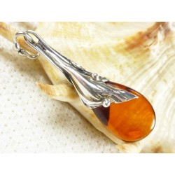 Wisiorek srebrny z bursztynem, handmade 622-22