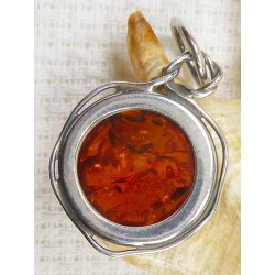 Wisiorek srebrny z bursztynem, handmade 603-18