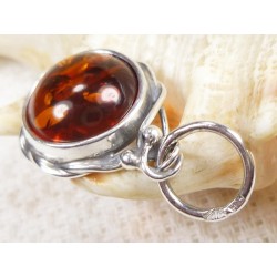 Wisiorek srebrny z bursztynem, handmade 613-21